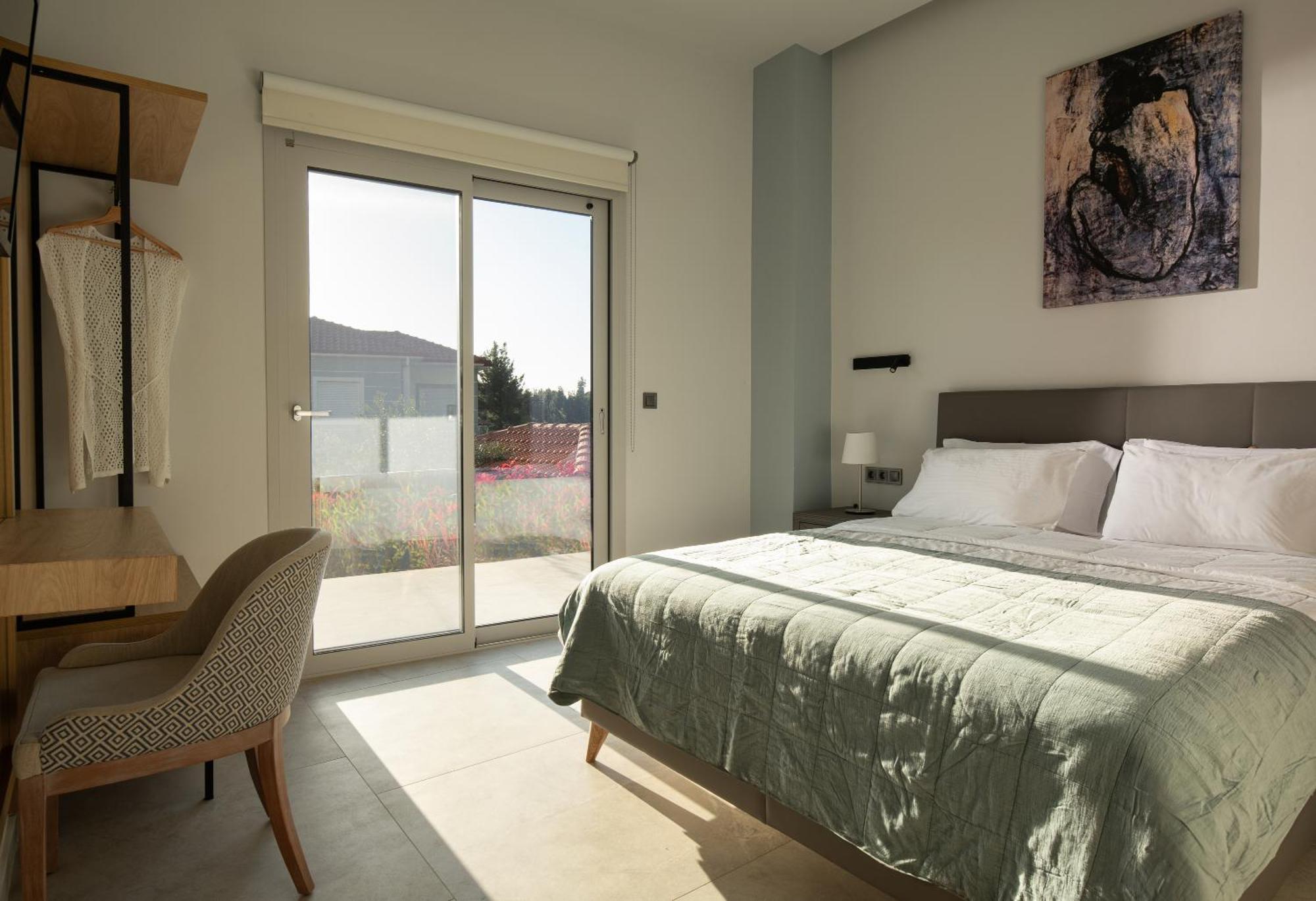 Nikiti Botanic Pool Suites Екстериор снимка